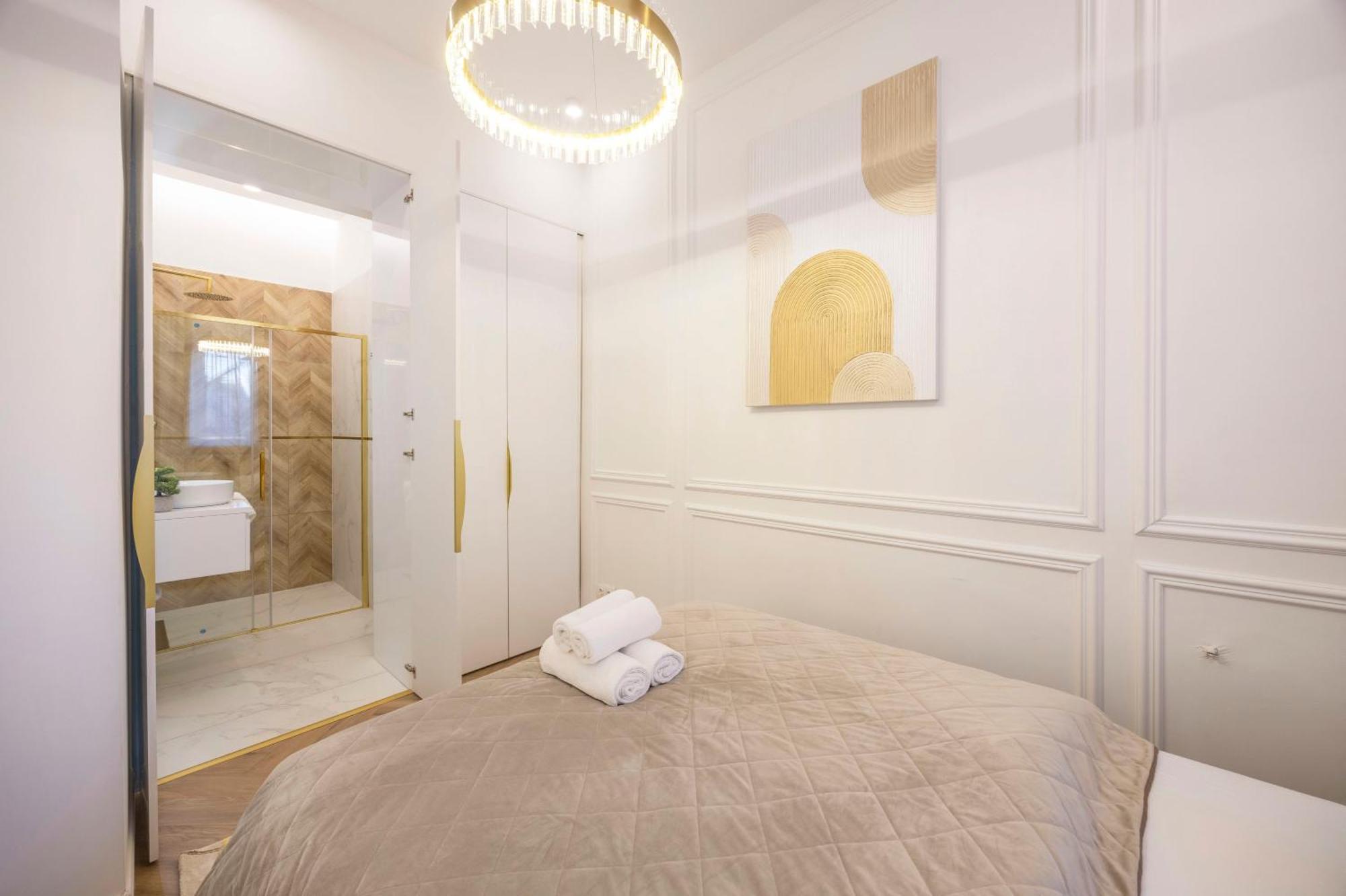 Luxurious Charming E47 Center By Prestige Homes Apartamento Budapest